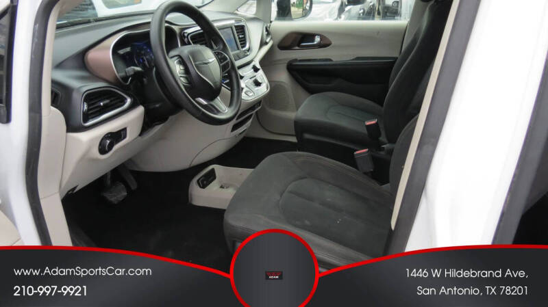 2019 Chrysler Pacifica L