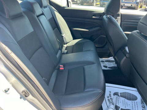 2022 Nissan Altima 2.5 SR