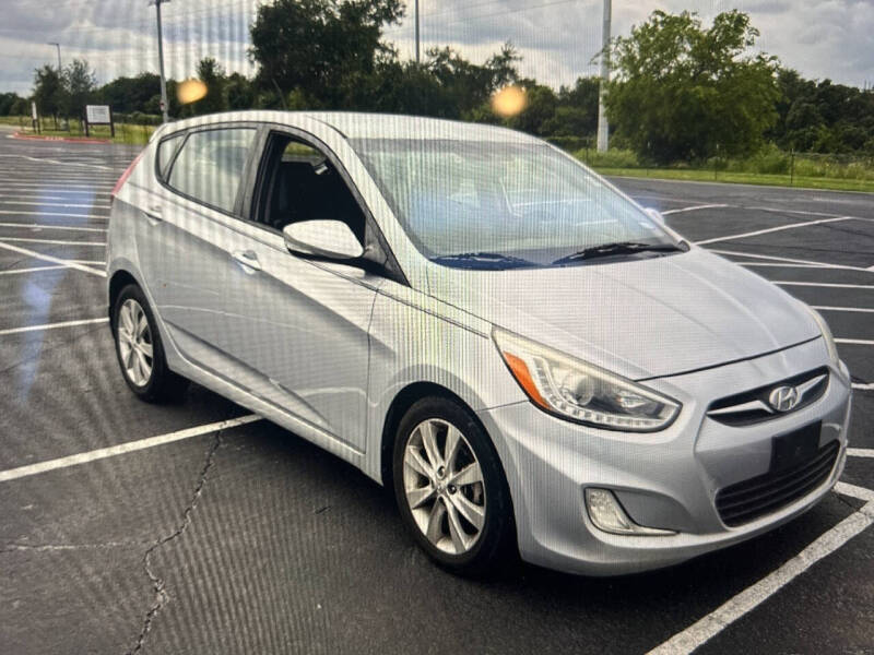 2014 Hyundai Accent SE