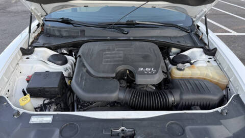 2012 Dodge Charger SE