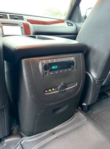 2013 Chevrolet Suburban LTZ