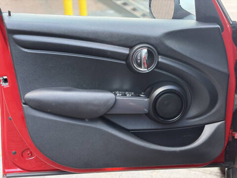 2016 MINI Hardtop 4 Door Cooper