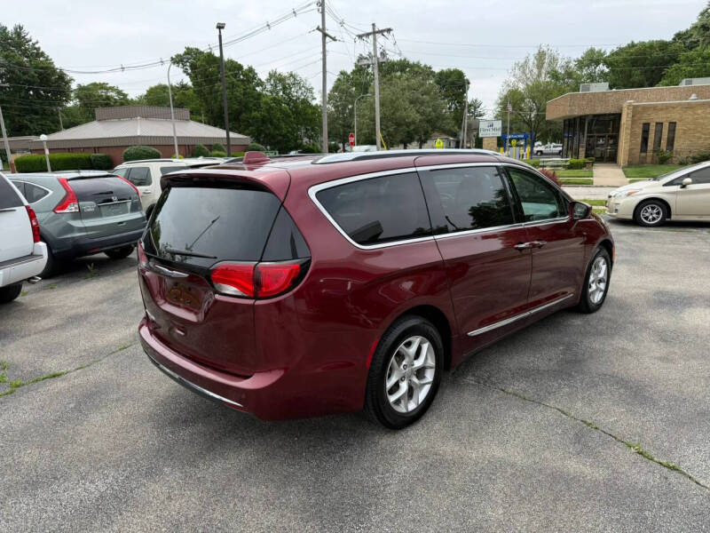 2018 Chrysler Pacifica Touring L Plus