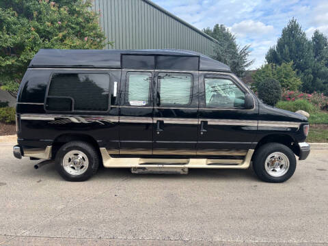 2003 Ford E-Series E-250 SD