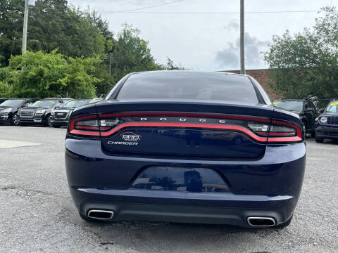 2017 Dodge Charger SE