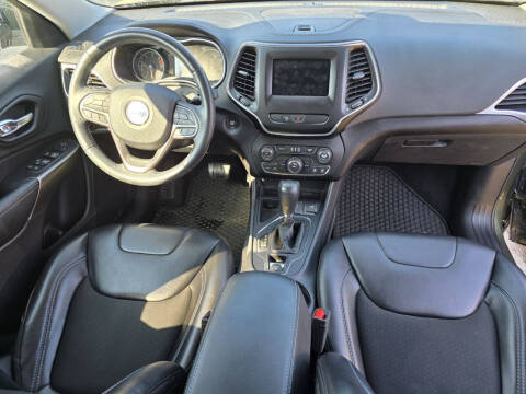 2019 Jeep Cherokee Latitude Plus