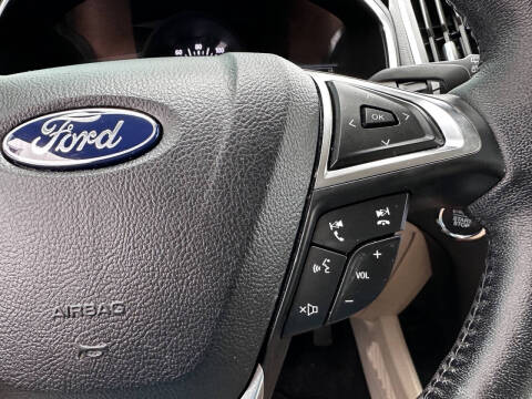 2021 Ford Edge Titanium