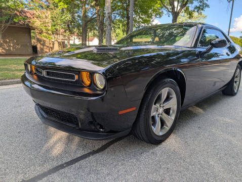 2015 Dodge Challenger SXT