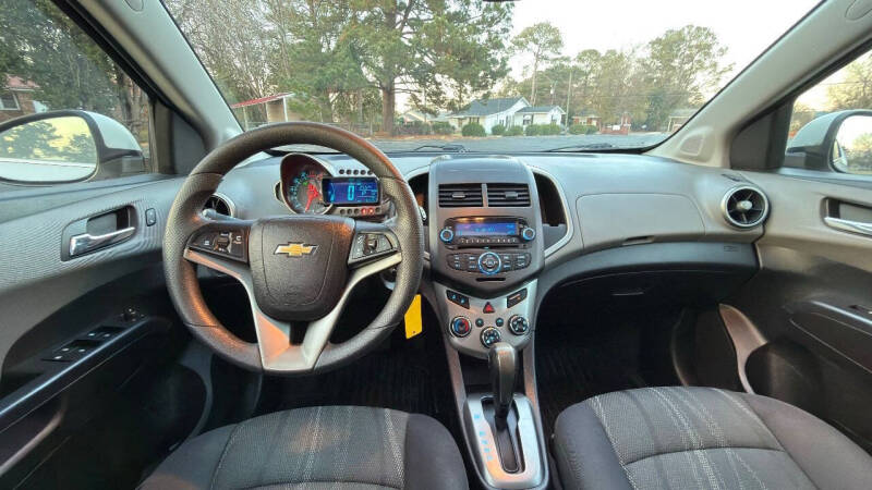 2015 Chevrolet Sonic LT Auto