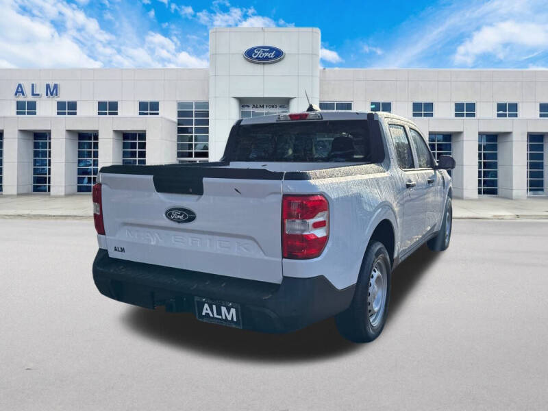 2025 Ford Maverick XL