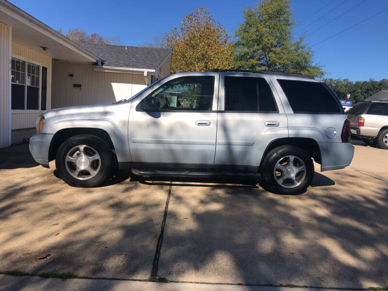 2008 Chevrolet TrailBlazer for sale at H3 Auto Group in Huntsville TX