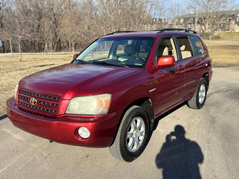 2003 Toyota Highlander for sale at Ideal Auto in Kansas City KS