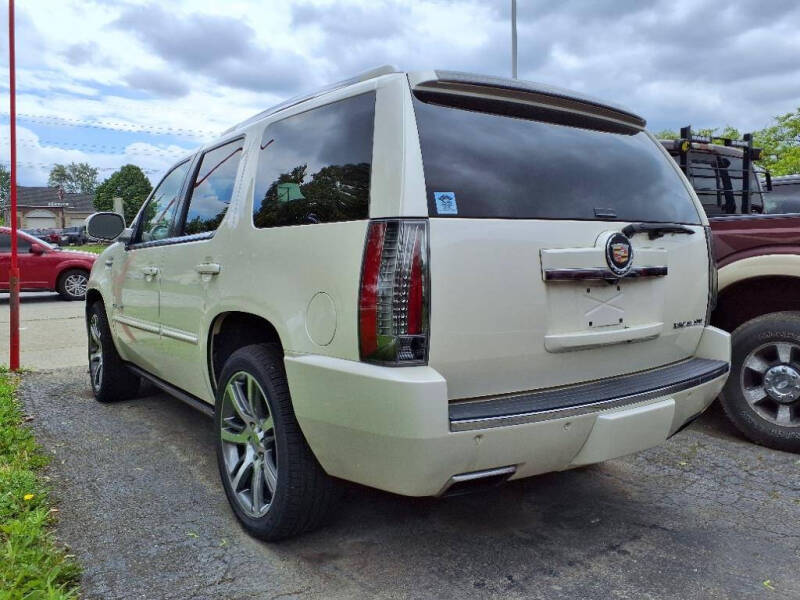 2013 Cadillac Escalade Premium
