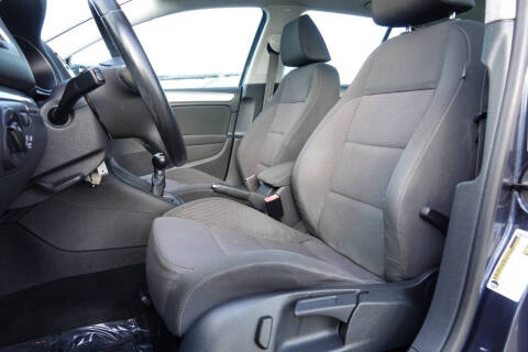 2011 Volkswagen Golf TDI