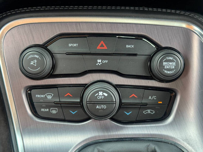 2015 Dodge Challenger R/T