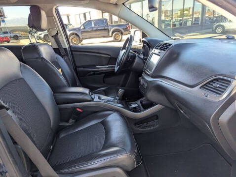 2017 Dodge Journey Crossroad