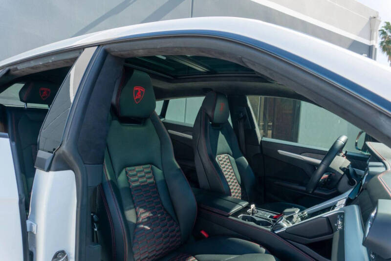 2021 Lamborghini Urus