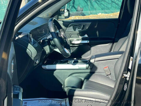 2025 Mercedes-Benz GLB GLB 250 4MATIC