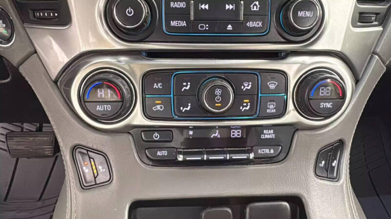 2020 Chevrolet Suburban LT