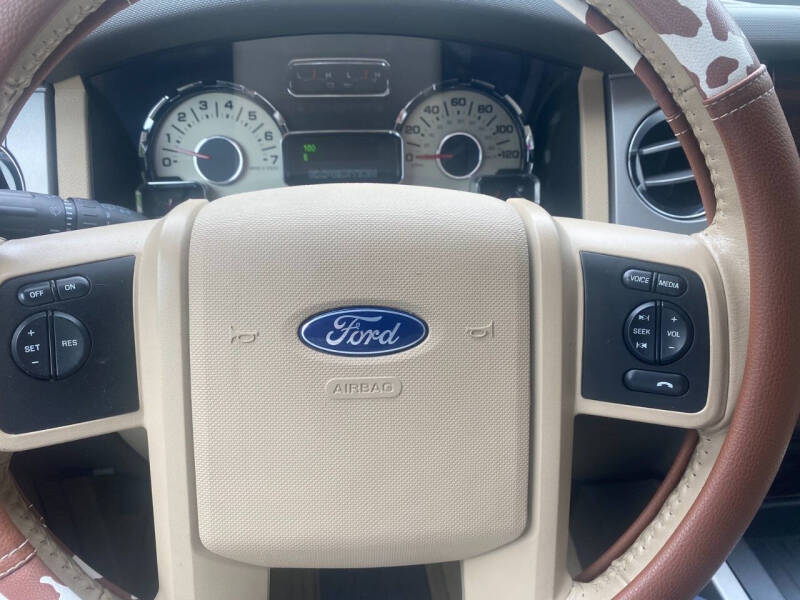 2013 Ford Expedition XLT