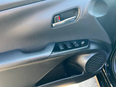 2022 Toyota Prius LE