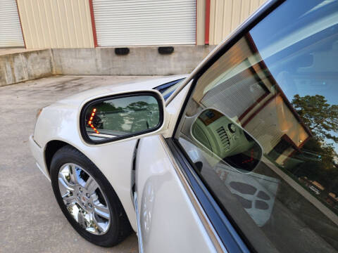 2011 Cadillac DTS Platinum Collection