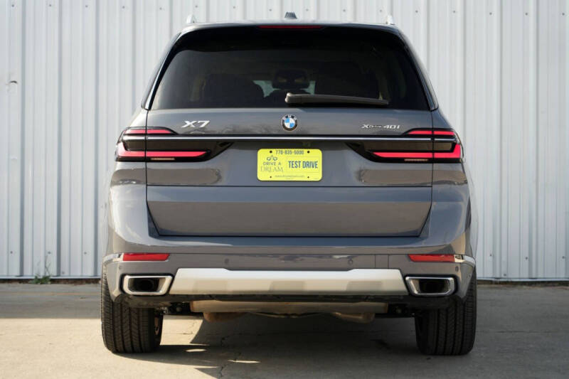 2023 BMW X7 xDrive40i