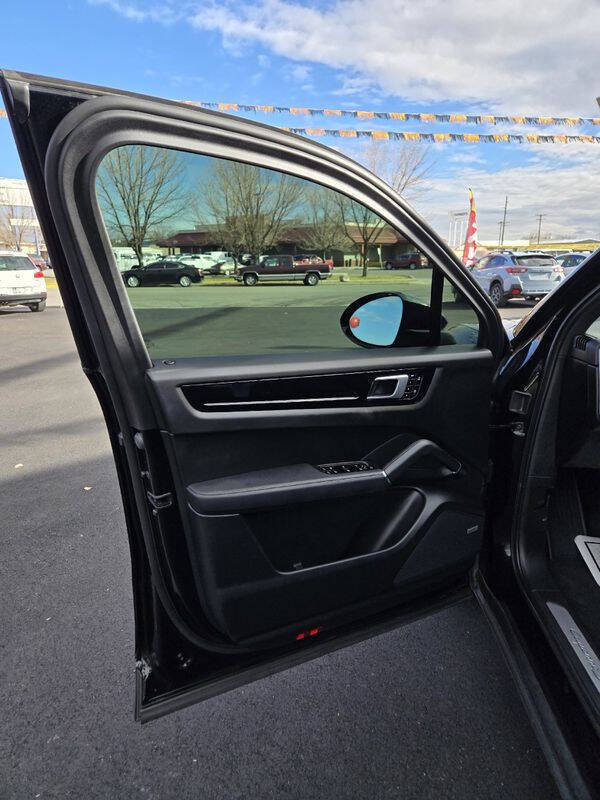 2021 Porsche Cayenne S