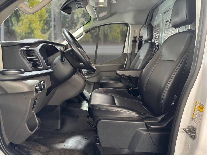 2023 Ford Transit