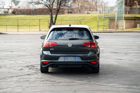 2016 Volkswagen Golf GTI SE
