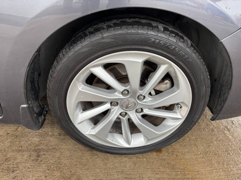 2017 Acura ILX w/Premium