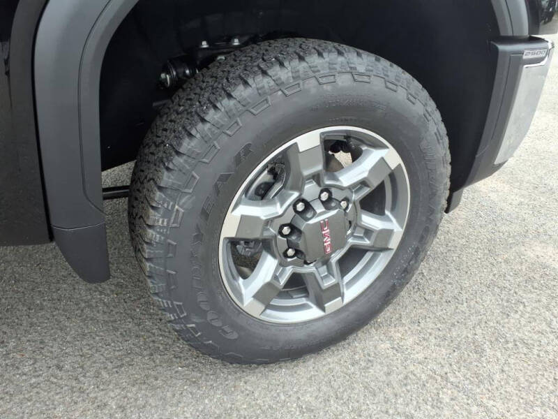 2025 GMC Sierra 2500HD SLE