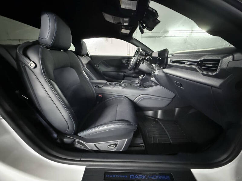 2024 Ford Mustang Dark Horse