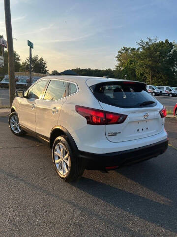 2018 Nissan Rogue Sport S