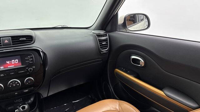 2016 Kia Soul !