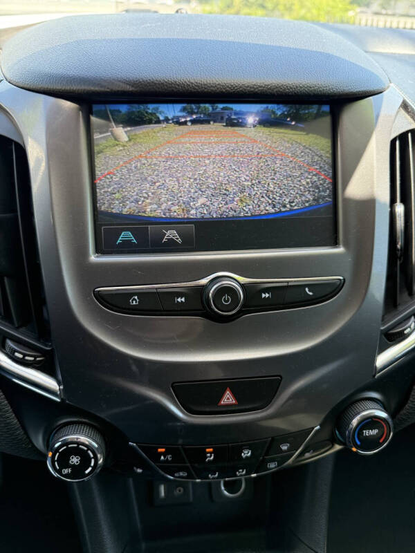 2017 Chevrolet Cruze LT Auto