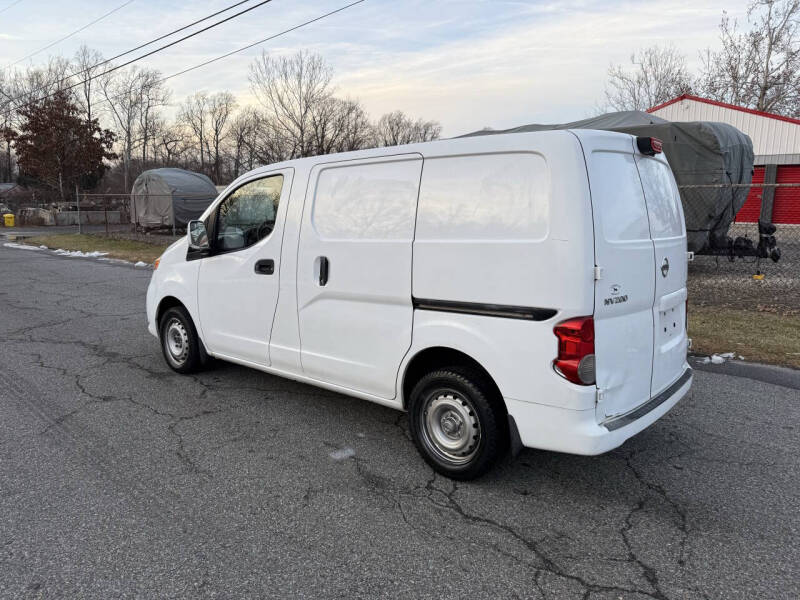 2017 Nissan NV200 SV