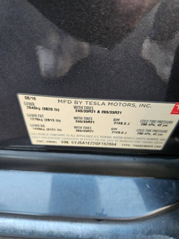 2016 Tesla Model S 90D