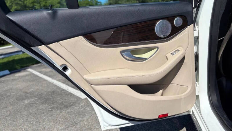 2015 Mercedes-Benz C-Class C 300 4MATIC