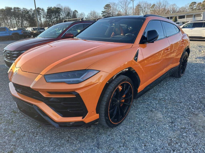 2022 Lamborghini Urus