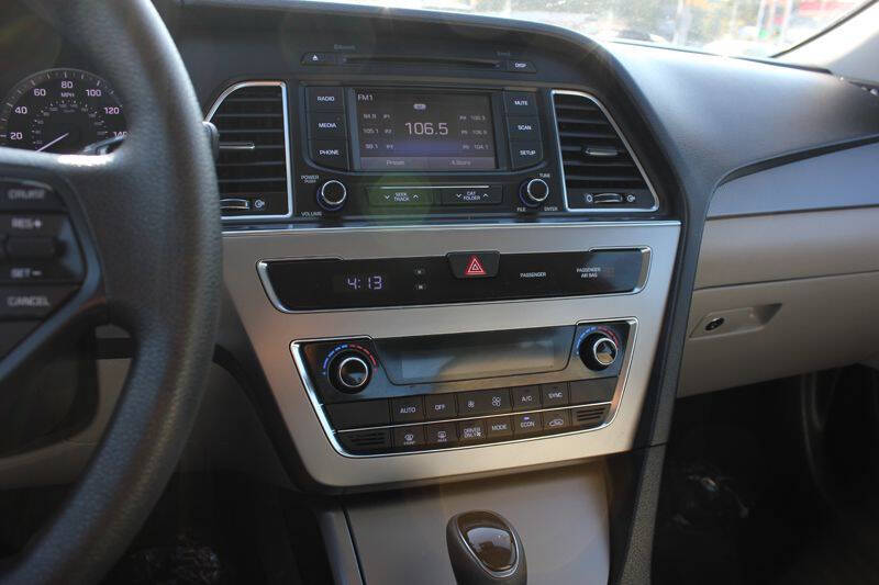 2016 Hyundai Sonata Hybrid SE