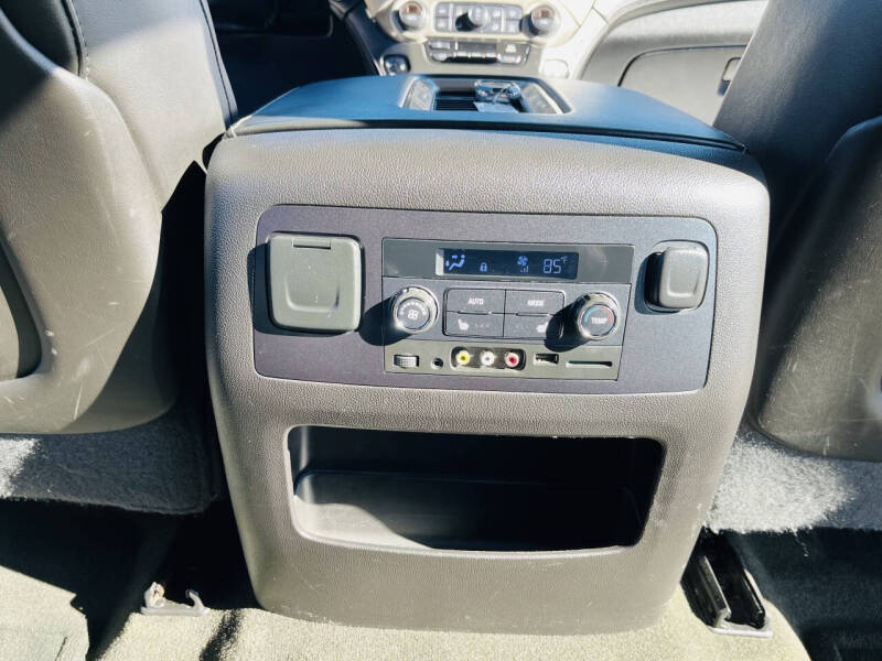 2016 GMC Yukon XL Denali