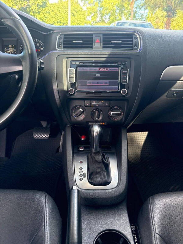 2014 Volkswagen Jetta