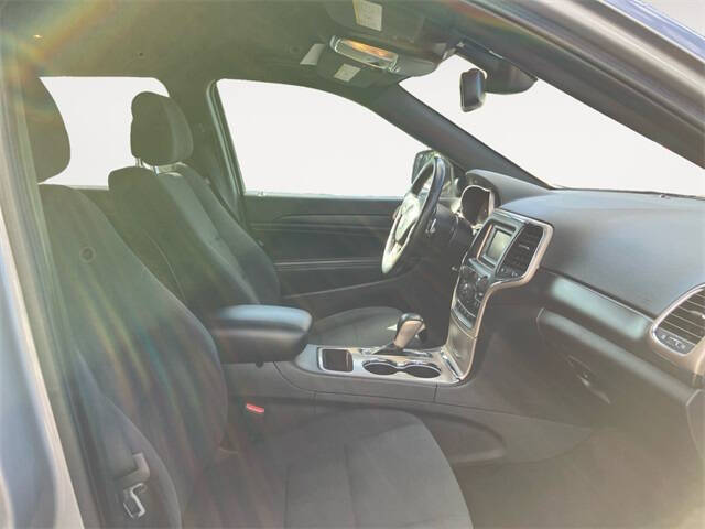 2016 Jeep Grand Cherokee Laredo