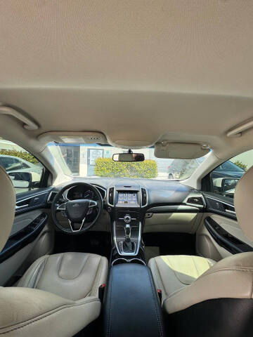 2018 Ford Edge Titanium