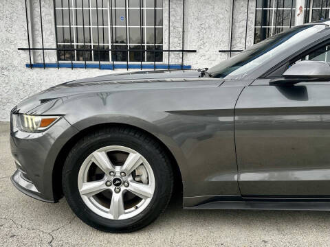 2016 Ford Mustang V6