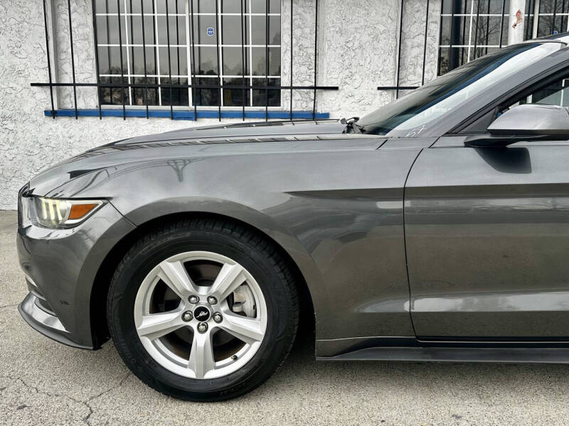 2016 Ford Mustang V6