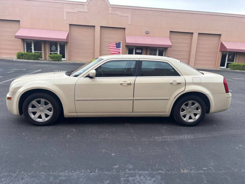 2005 Chrysler 300 Touring
