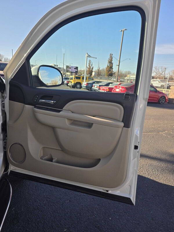 2011 GMC Yukon XL Denali