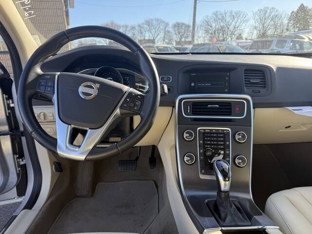 2015 Volvo V60 T5 Drive-E Premier